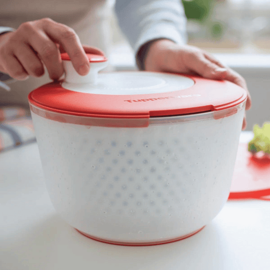 Tupperware T.S. Spinning Chef 4 in 1 Bowl