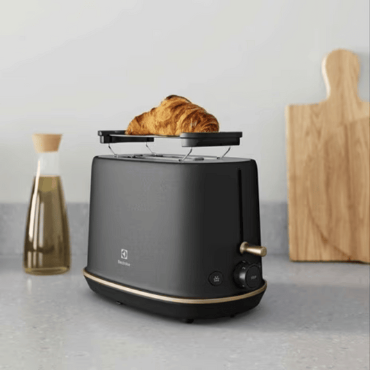 Electrolux 2 slice UltimateTaste 700 toaster E7Ts1-60Bp