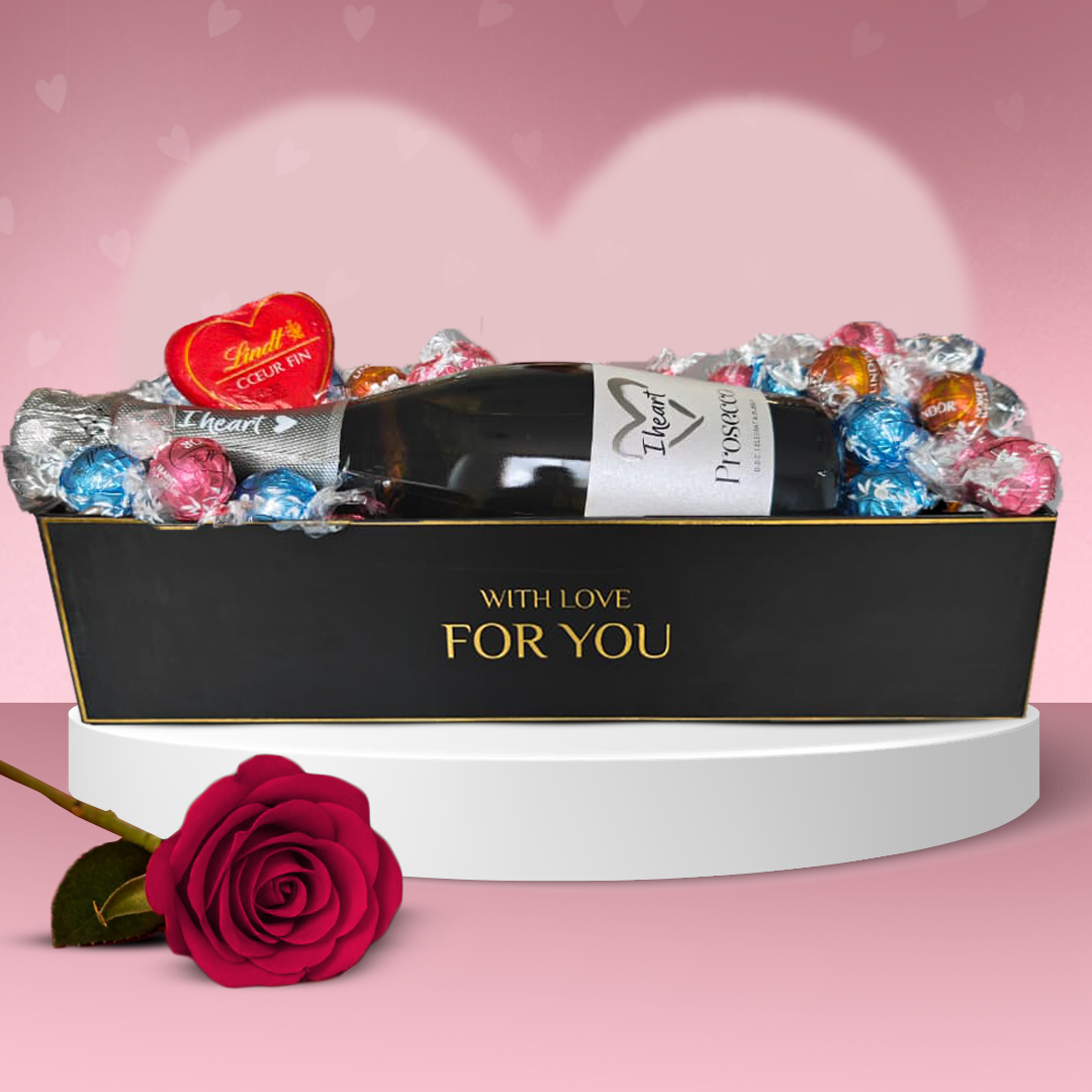 Lindt Valentine Hamper Lindor Assorted 500g + I Heart Prosecco 75cl💕💕