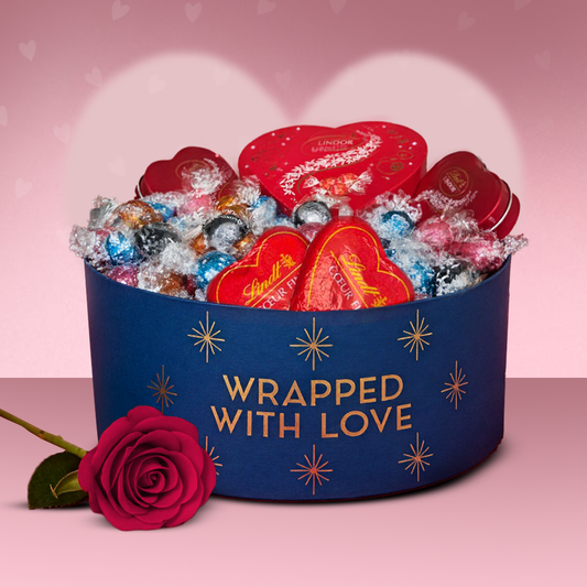 Lindt Valentine Hamper Lindor Assorted 1Kg + Lindor Milk Heart 160g 💗