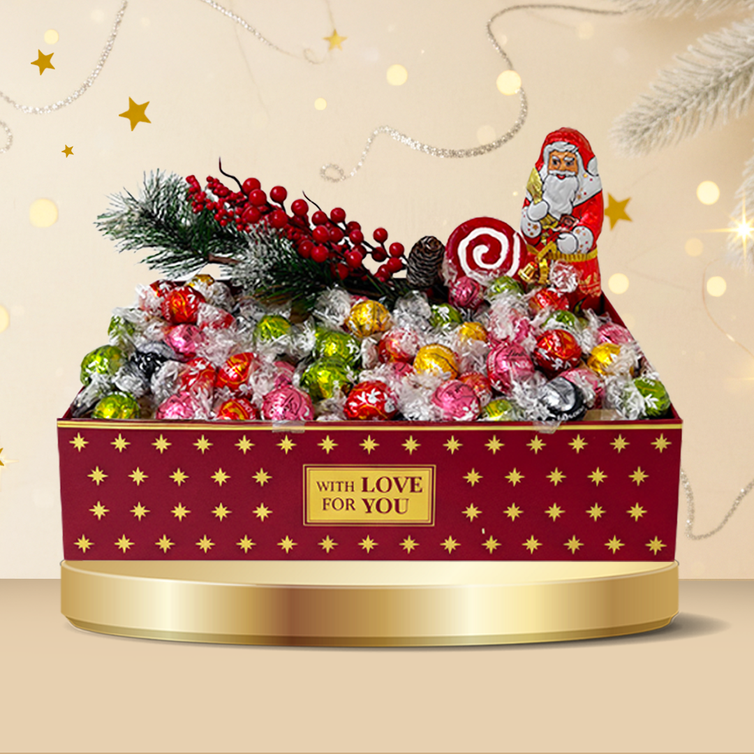Lindt Christmas Hamper Lindor Assorted 750g & Santa 125g